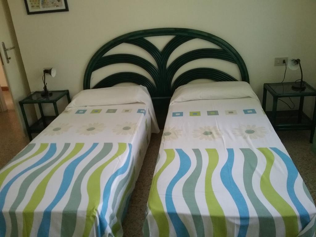 Casa Marialuigia - Appartamenti Solo Per Famiglie ليدو دي يسولو المظهر الخارجي الصورة