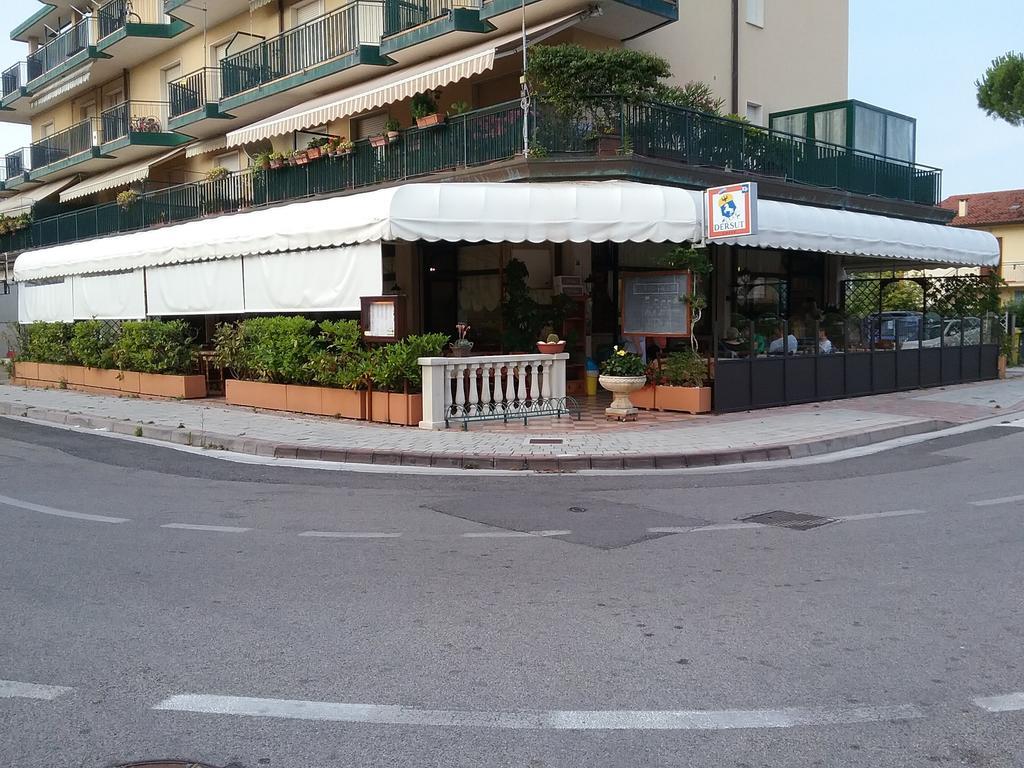 Casa Marialuigia - Appartamenti Solo Per Famiglie ليدو دي يسولو المظهر الخارجي الصورة